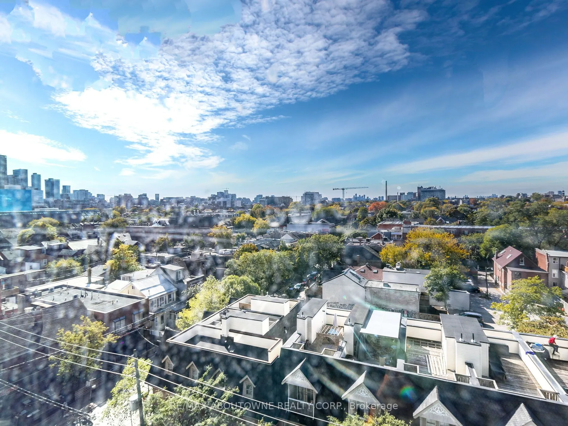 195 McCaul Street, #720