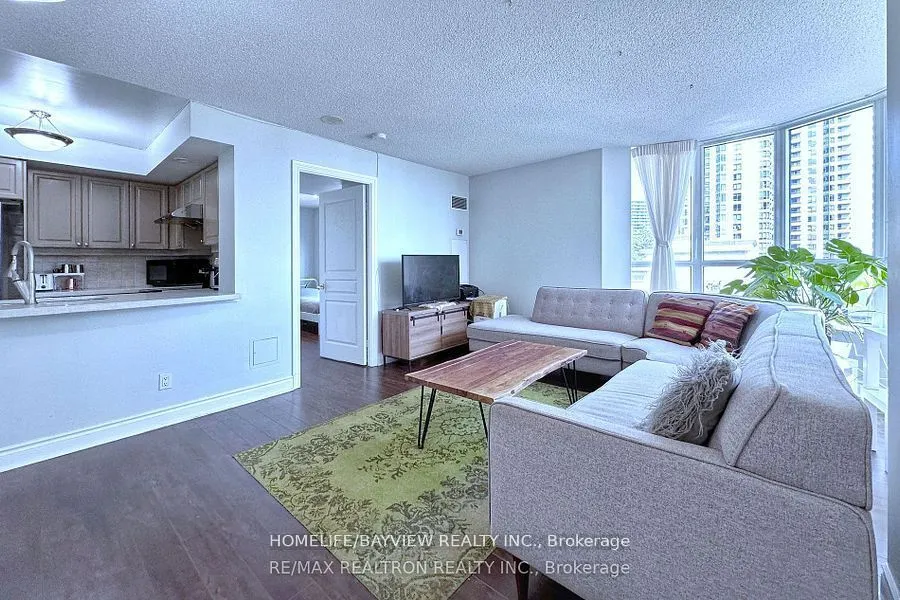 5 Northtown Way, #1006