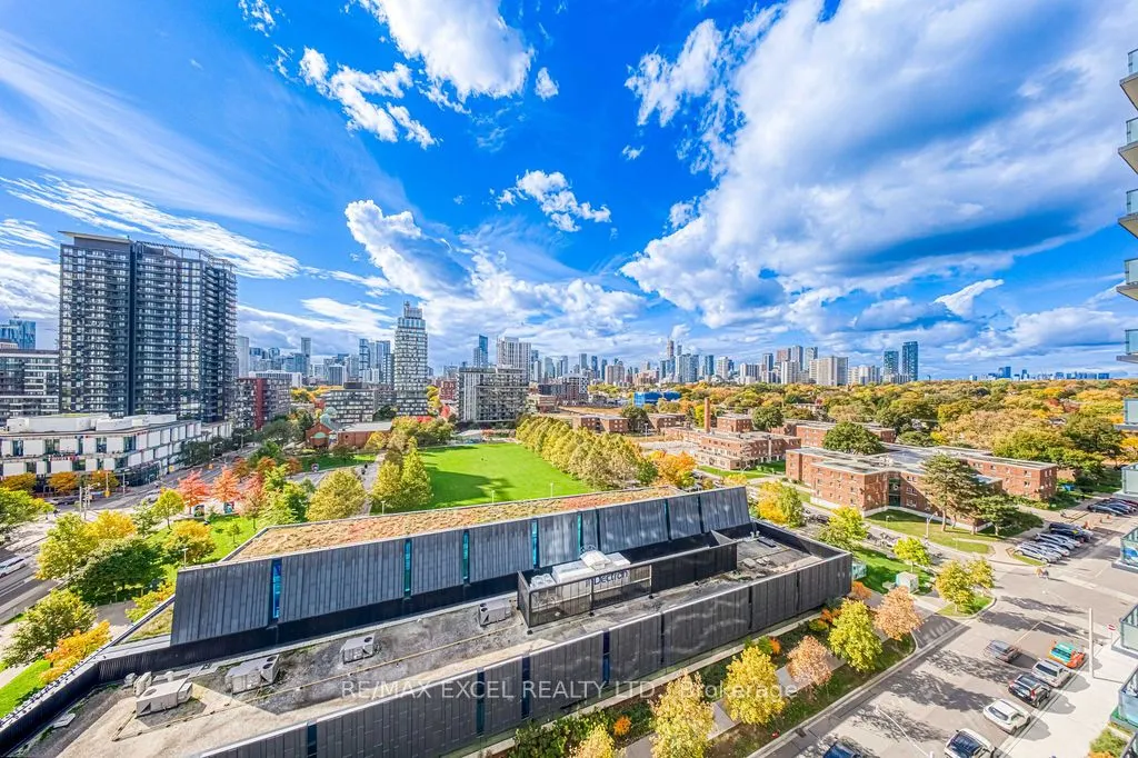 225 Sumach Street, #1009