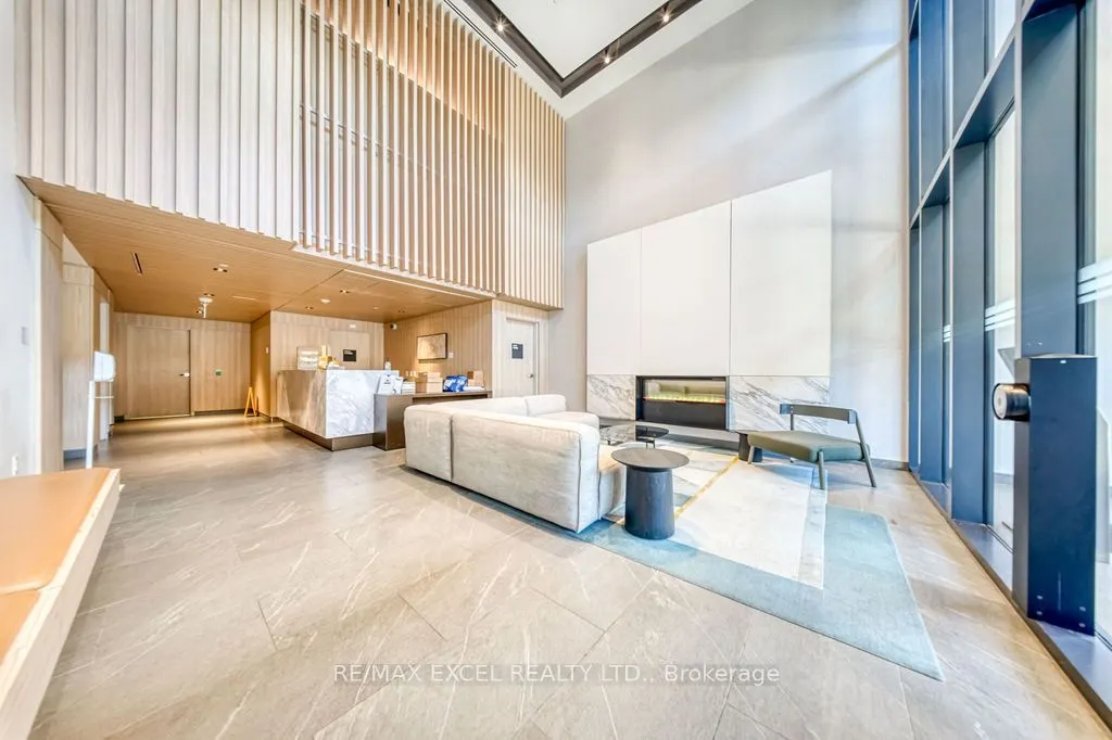 225 Sumach Street, #1009