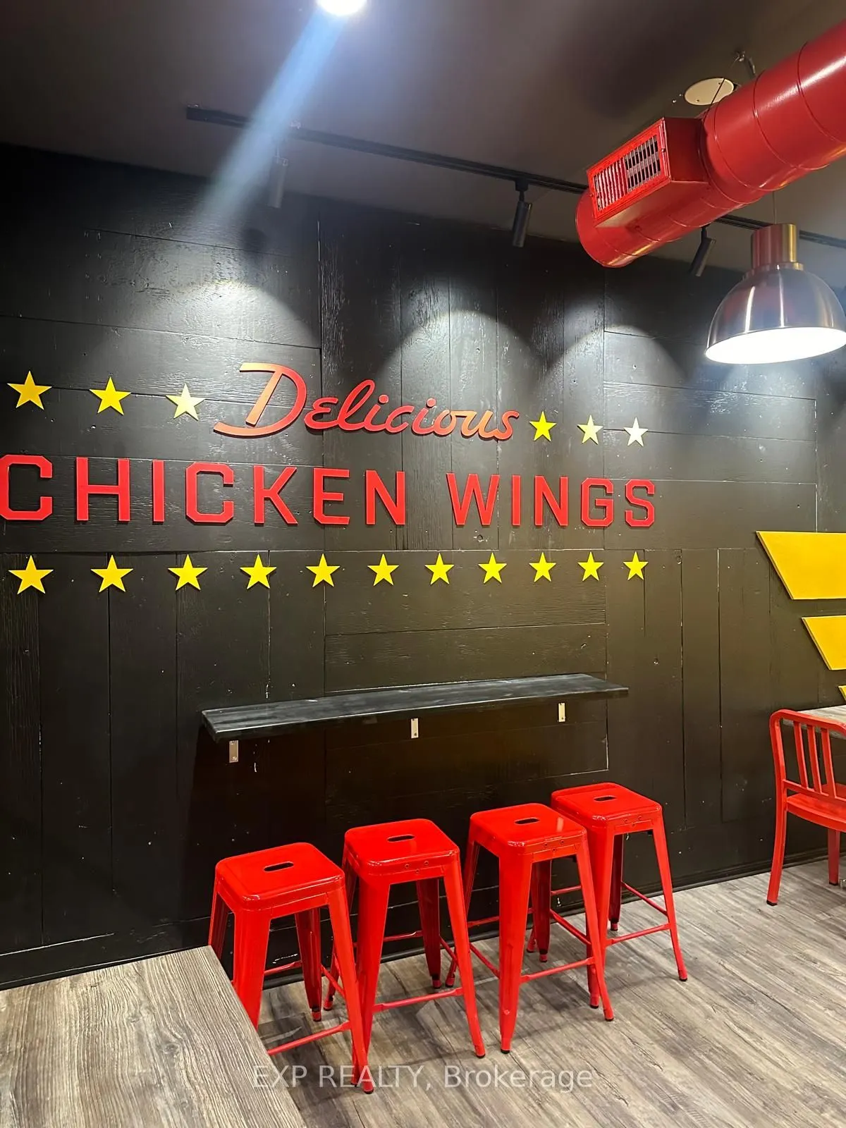 198 Augusta Avenue, #Main