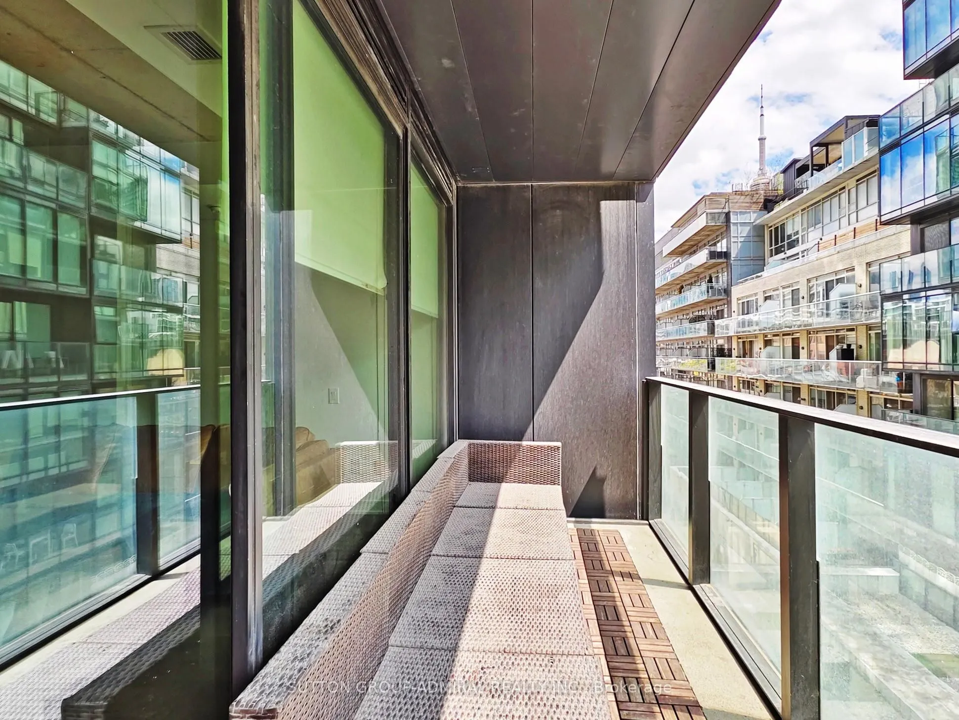 629 King Street W, #410