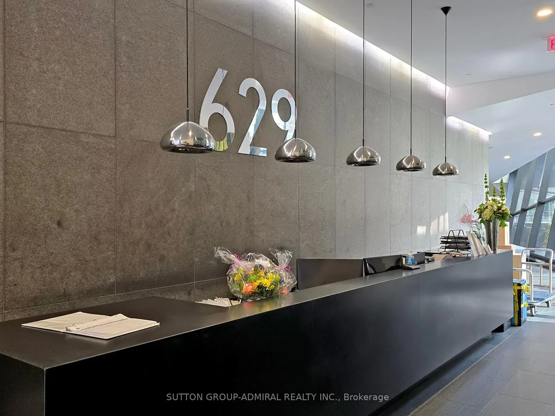 629 King Street W, #410