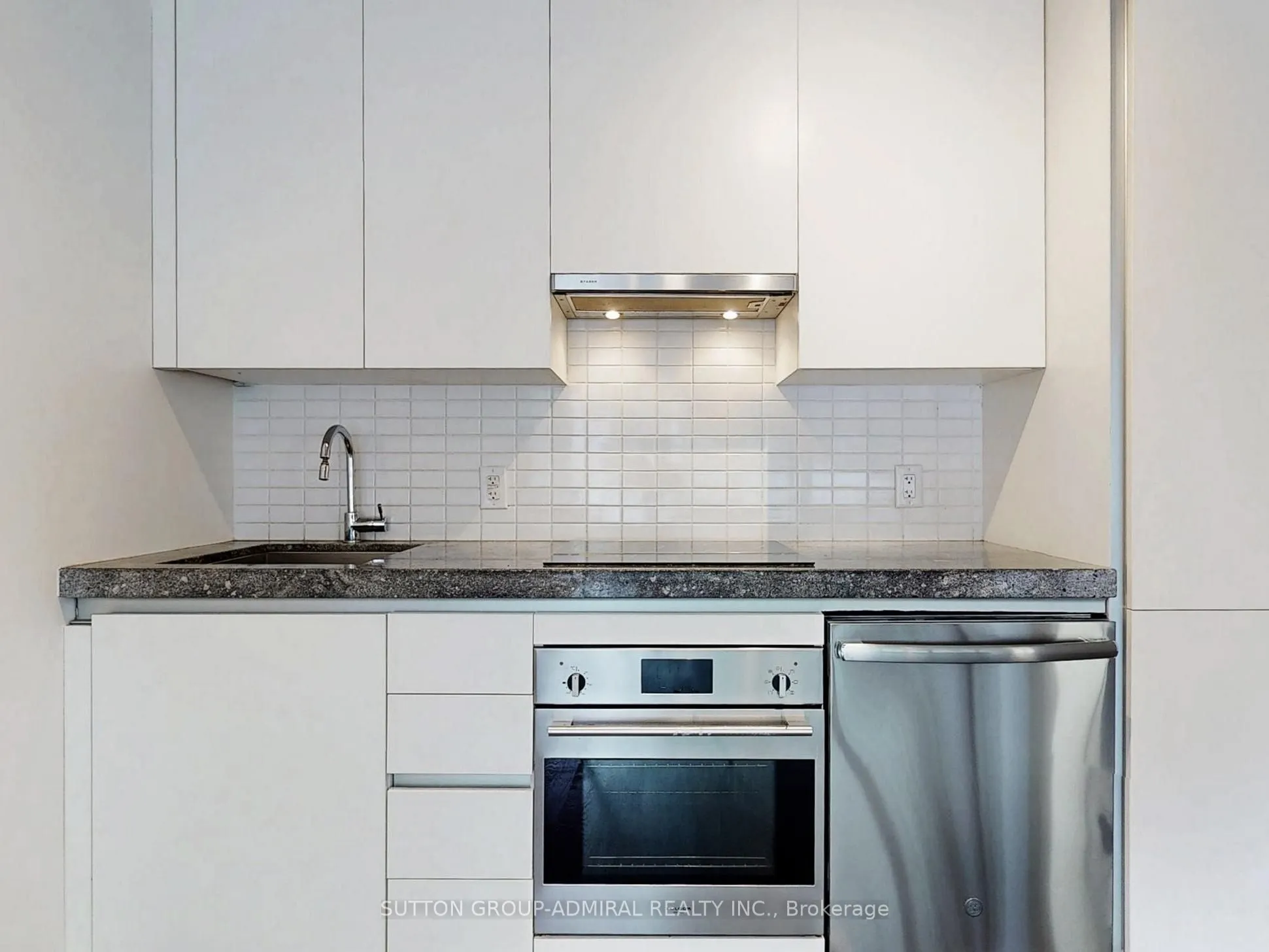 629 King Street W, #410