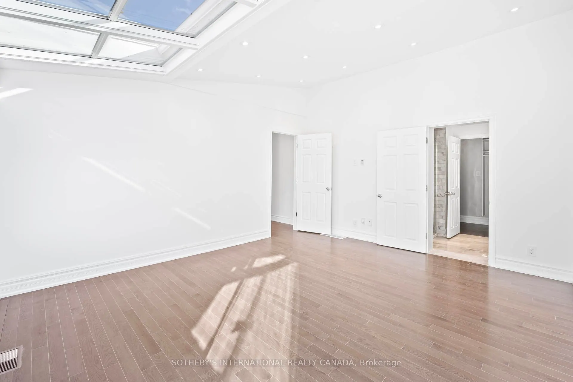 108 Lynedock Crescent