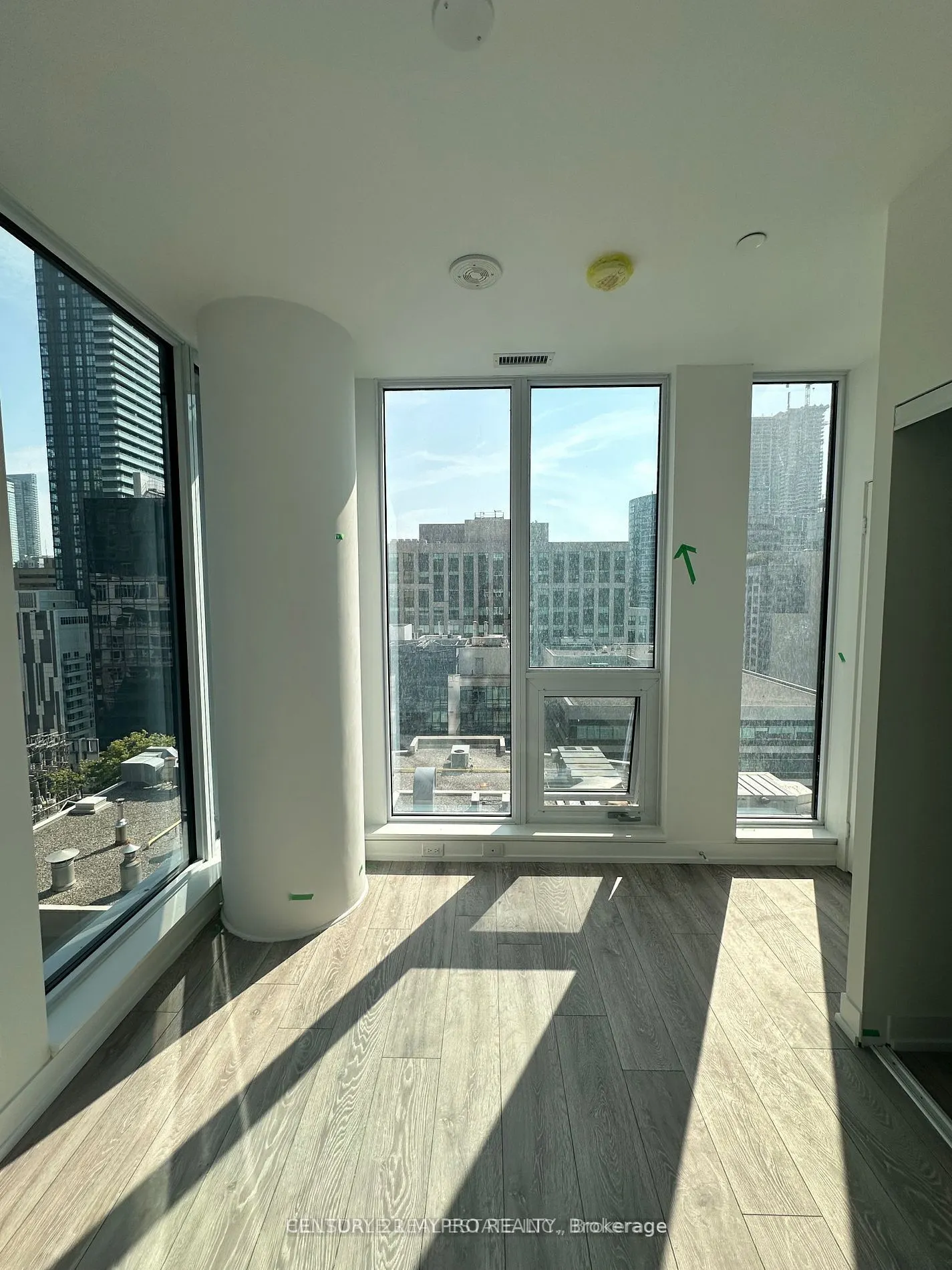 55 Mercer Street, #1811