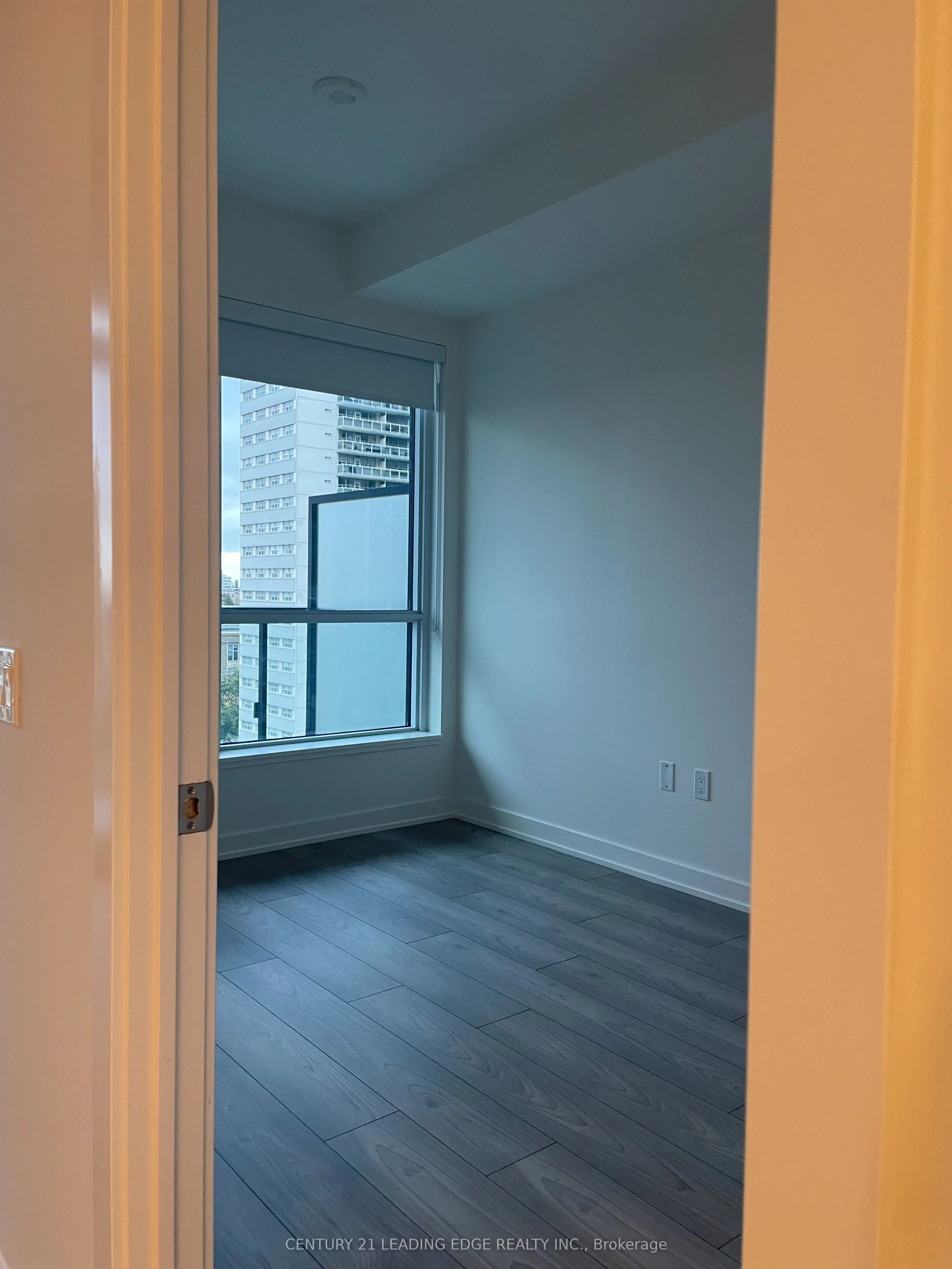 110 Broadway Avenue, #717S