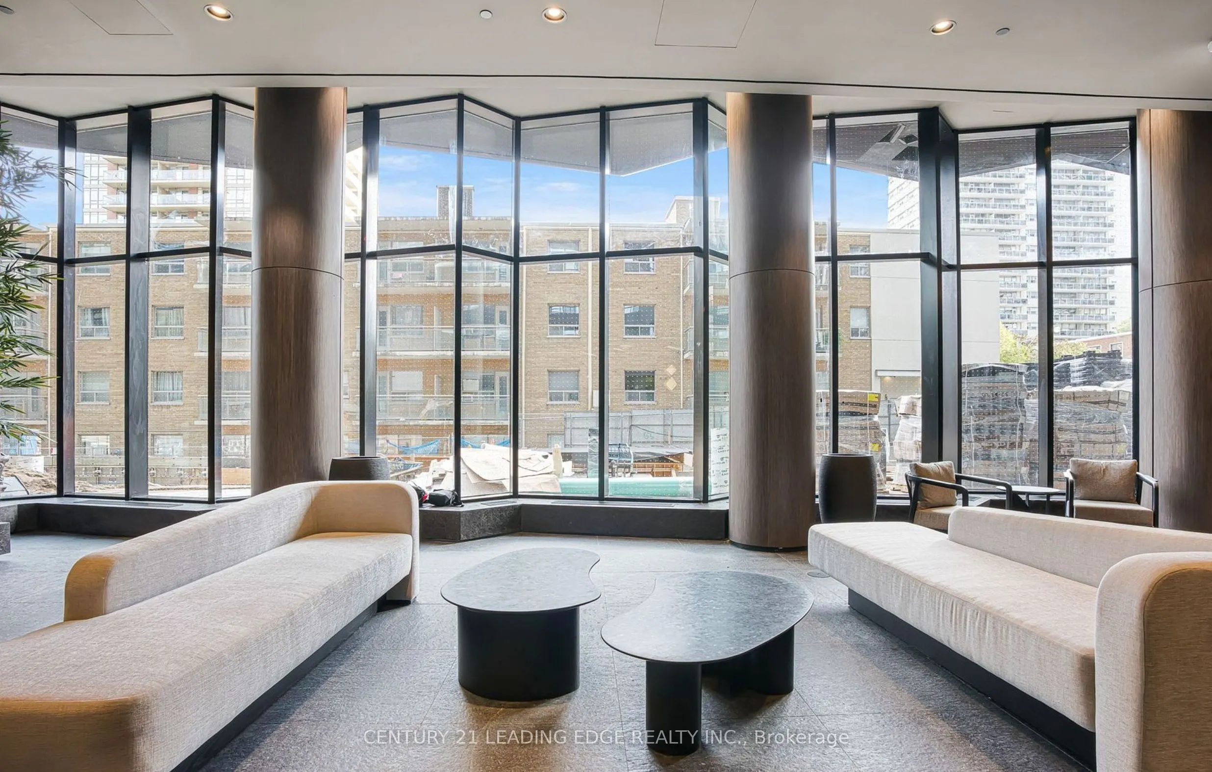 110 Broadway Avenue, #717S