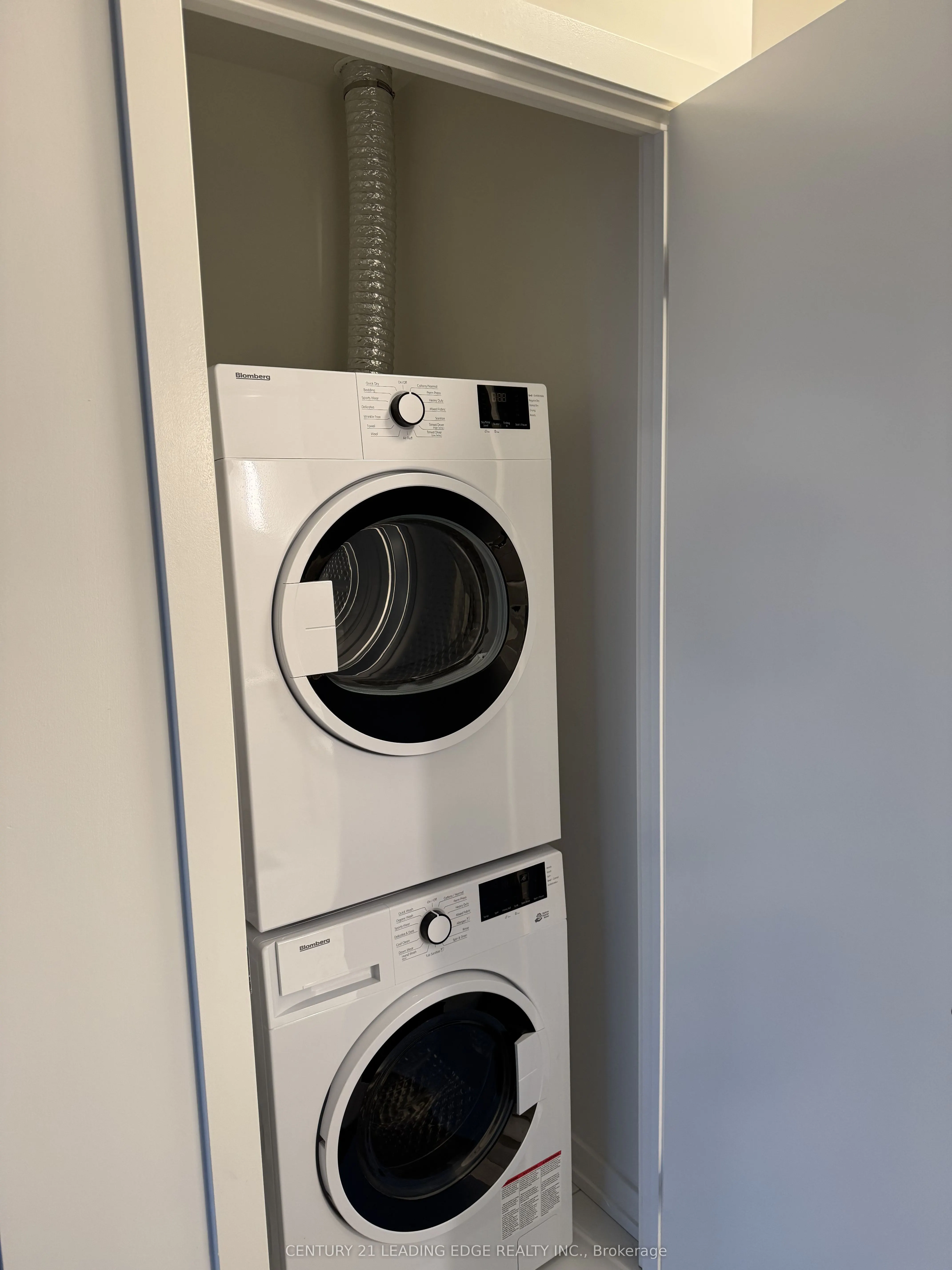 110 Broadway Avenue, #717S