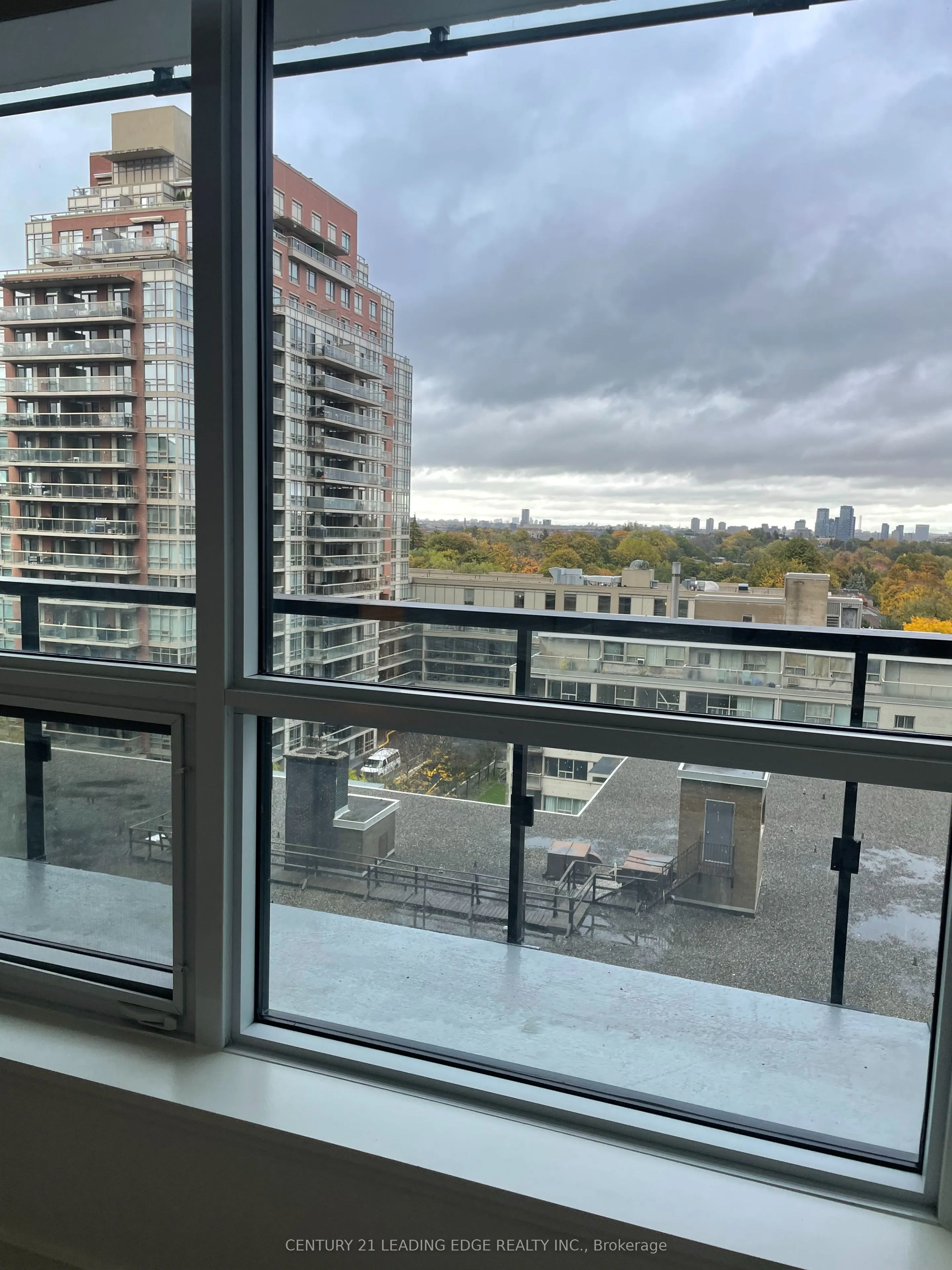 110 Broadway Avenue, #717S