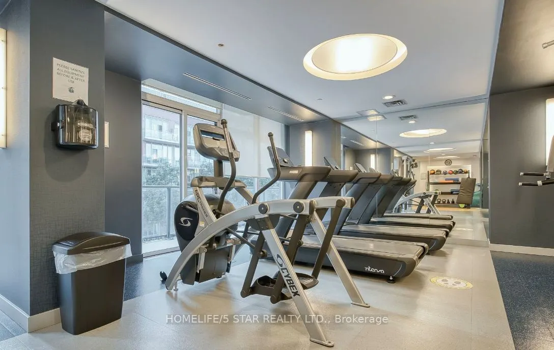 105 George Street, #302