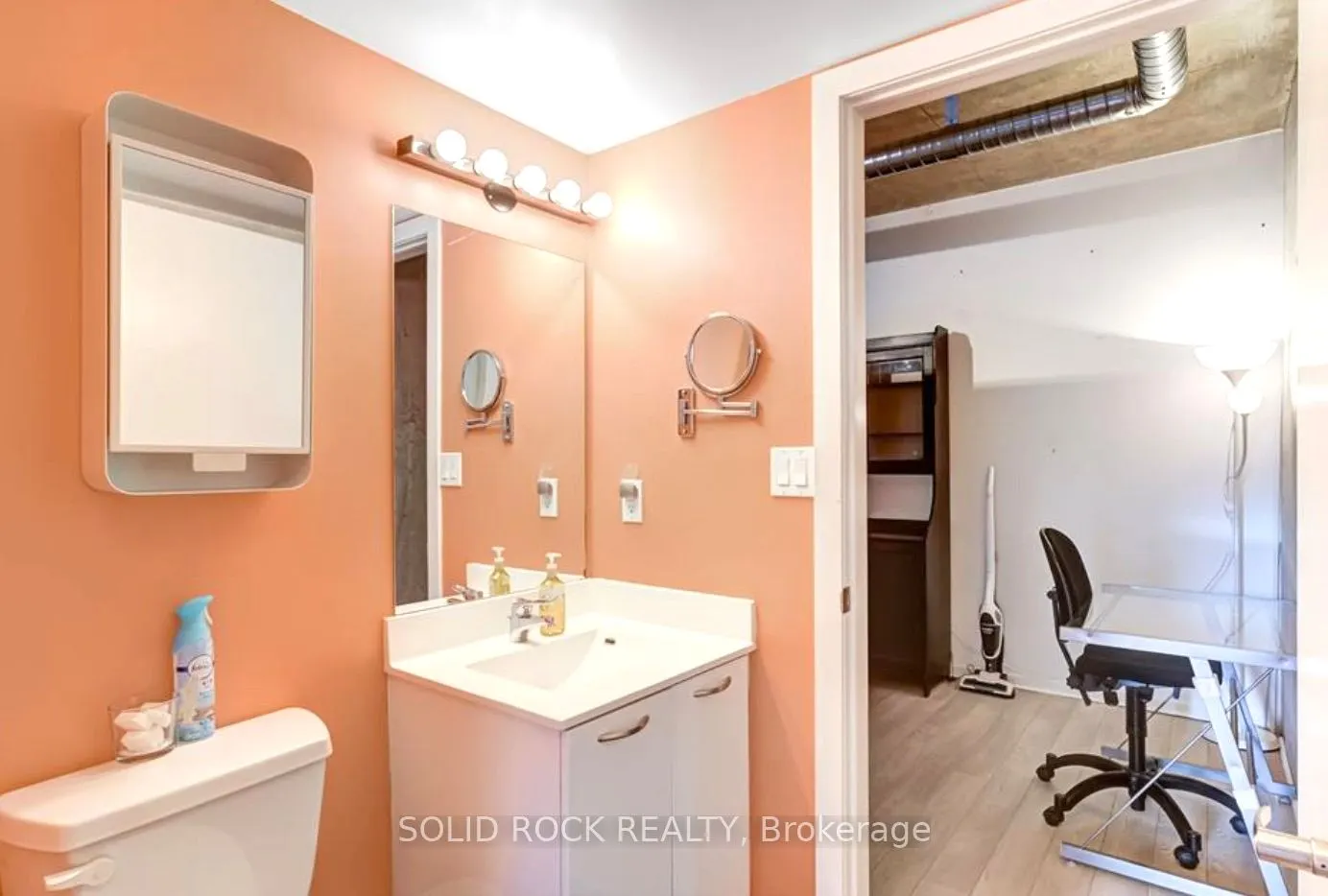 150 Sudbury Street, #1314