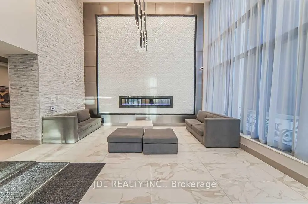 36 Forest Manor Road, #202