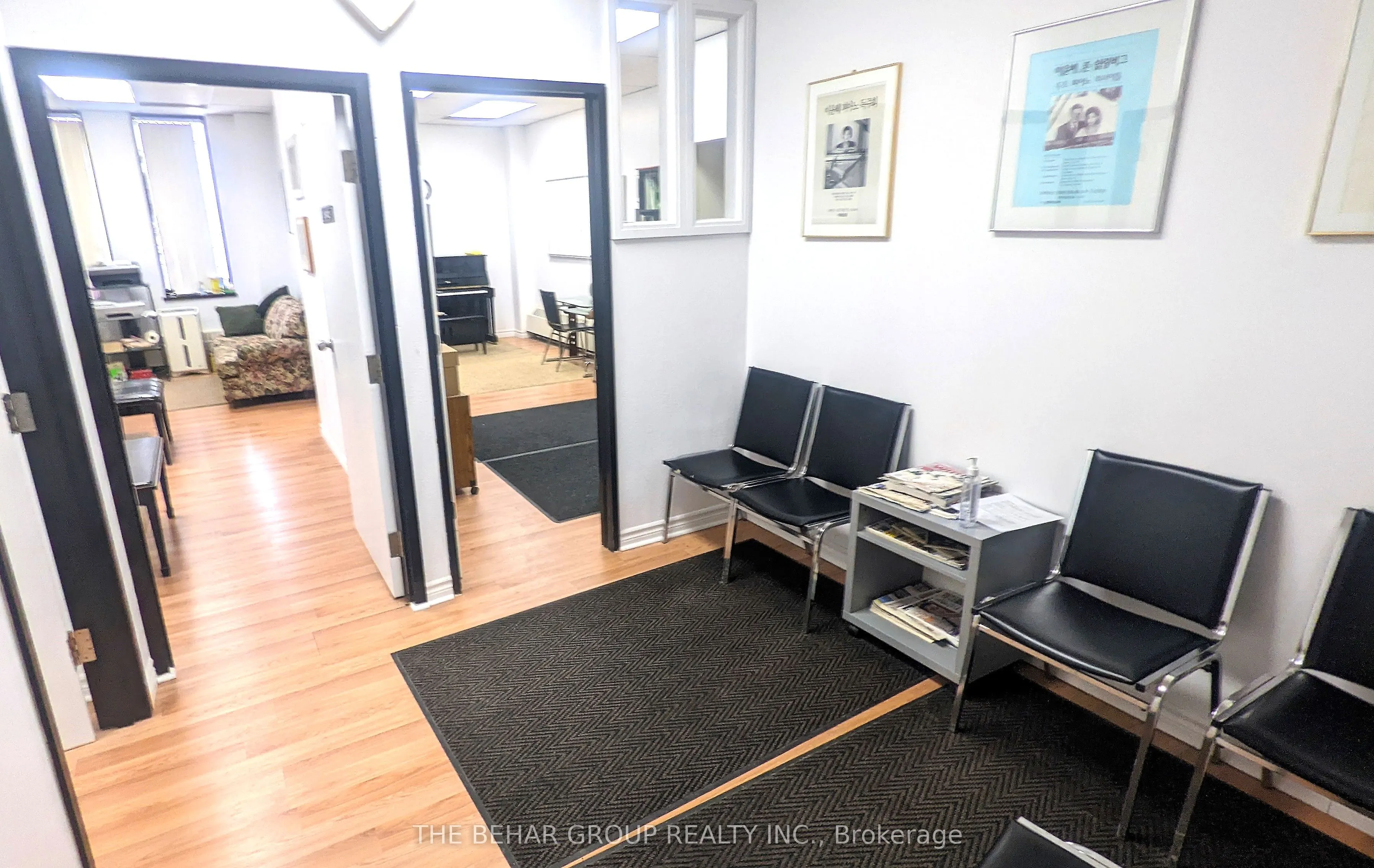 200 Finch Avenue W, #Suite 221