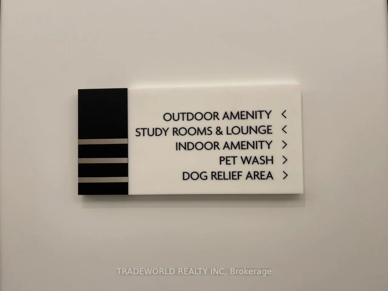 8 Wellesley Street W, #1516