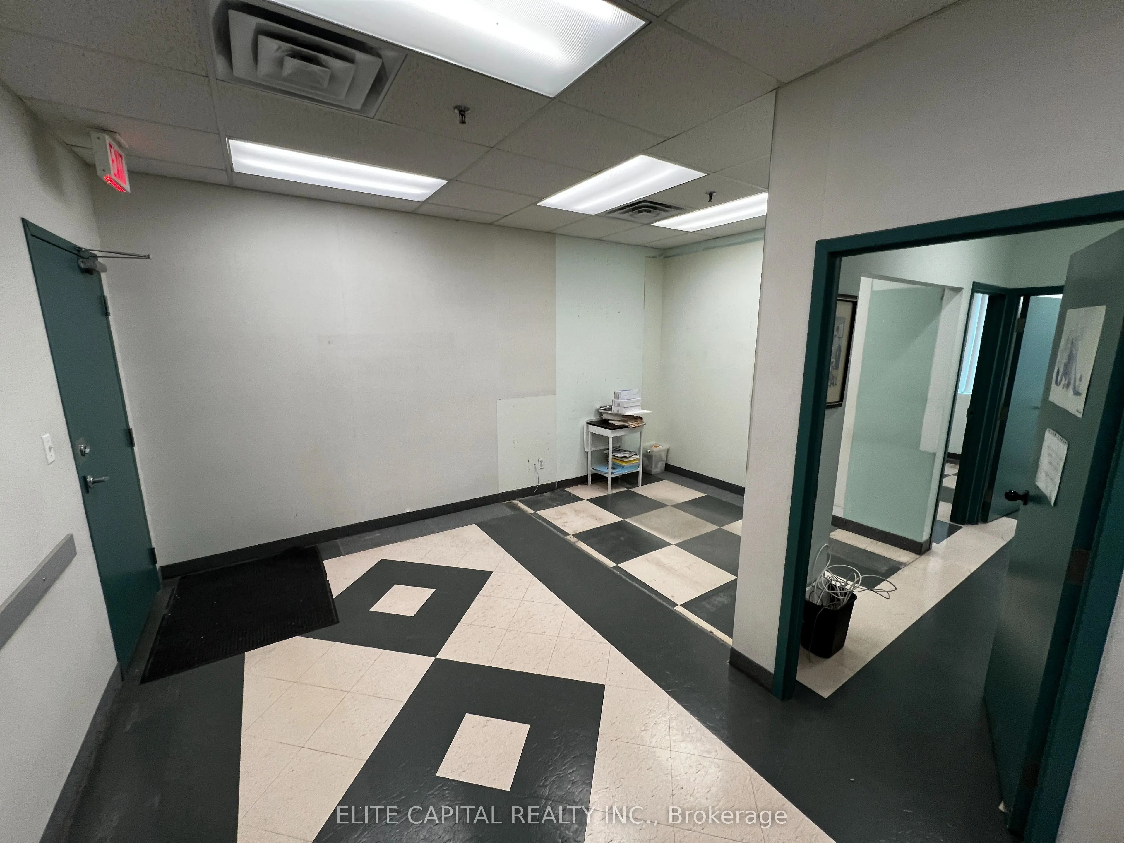 701 Sheppard Avenue E, #210