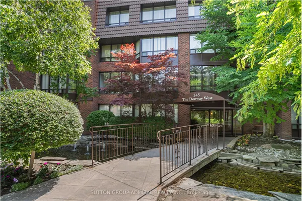 245 The Donway West, #402