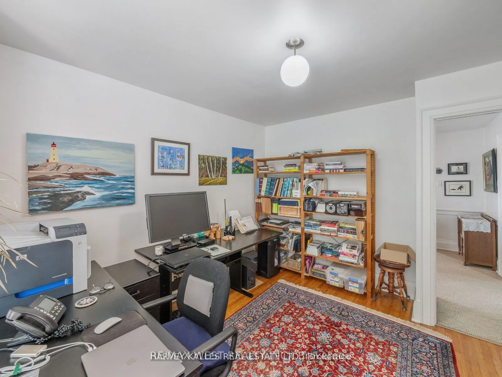 233 Chaplin Crescent