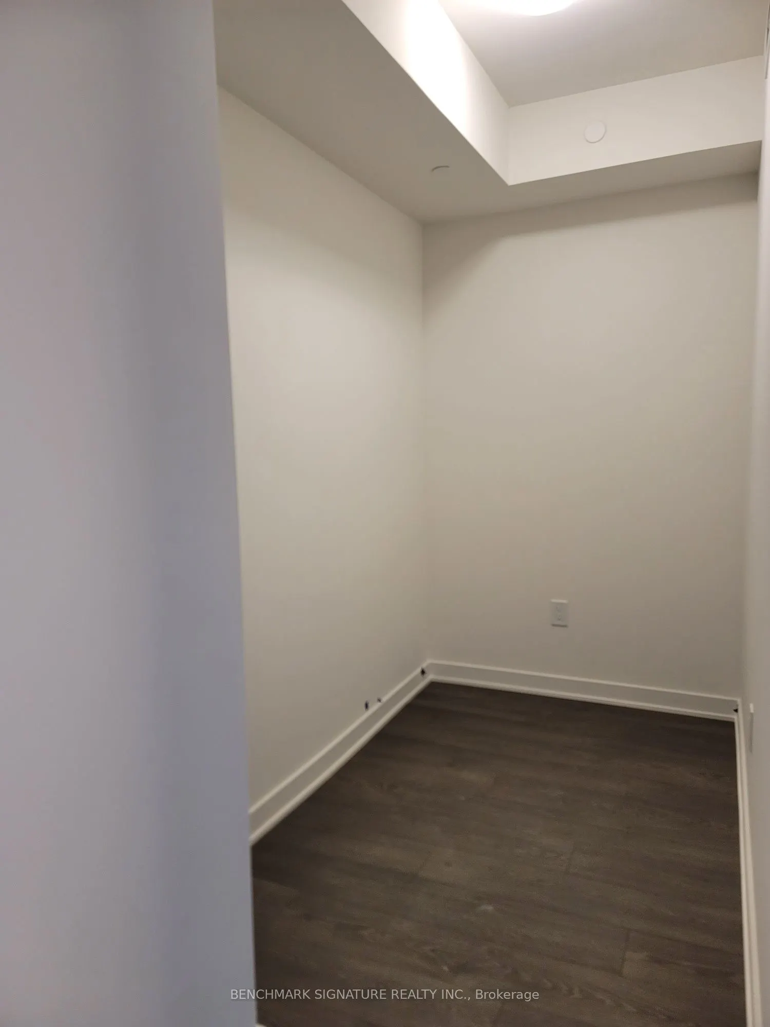 121 Lower Sherbourne Street, #547