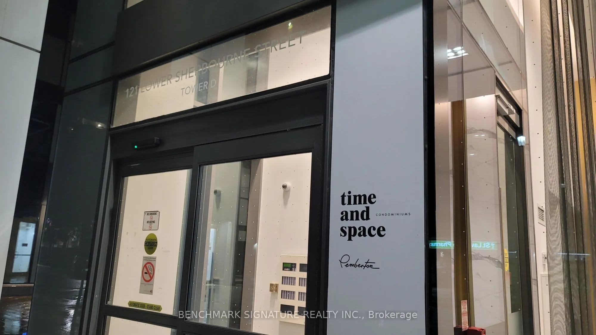 121 Lower Sherbourne Street, #547