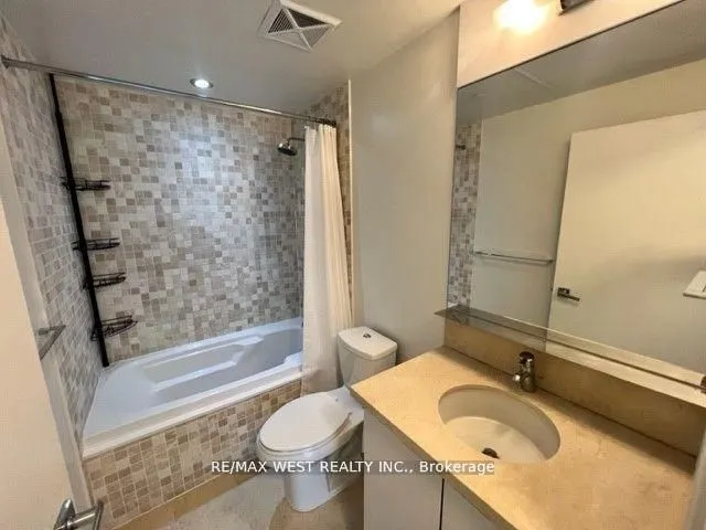 21 Widmer Street, #1209