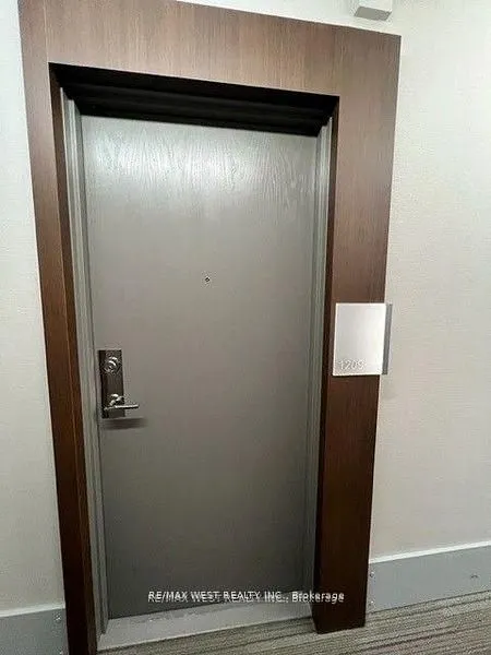 21 Widmer Street, #1209