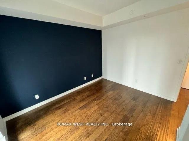 21 Widmer Street, #1209