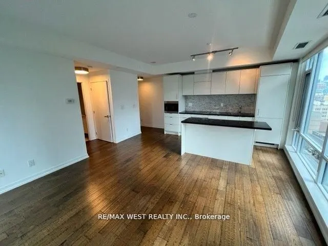 21 Widmer Street, #1209