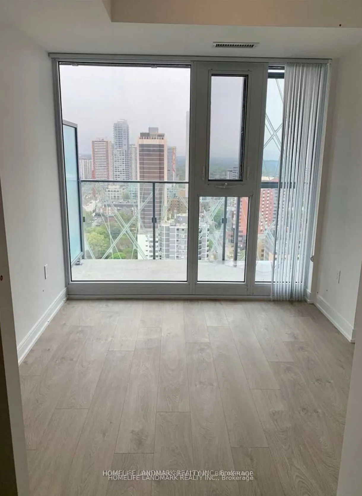 50 Wellesley Street E, #2806