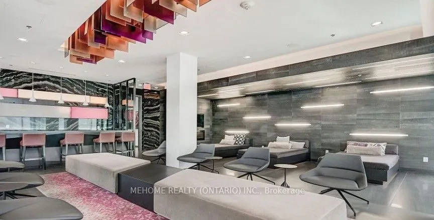 318 Richmond Street W, #606