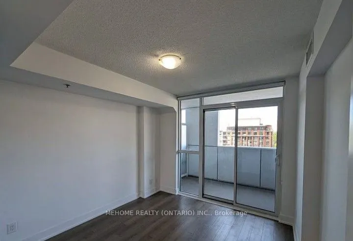 318 Richmond Street W, #606