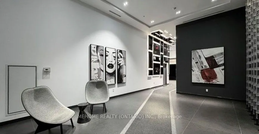 318 Richmond Street W, #606