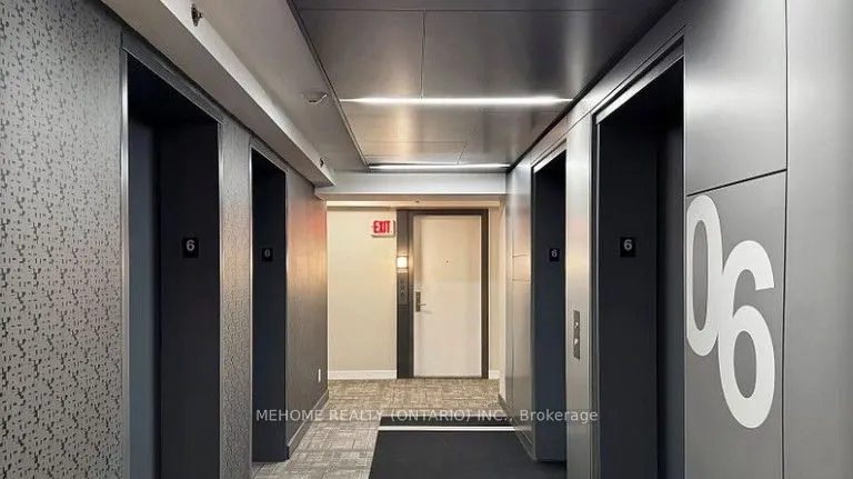 318 Richmond Street W, #606