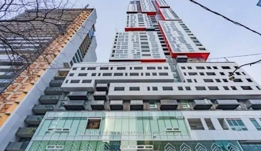 318 Richmond Street W, #606