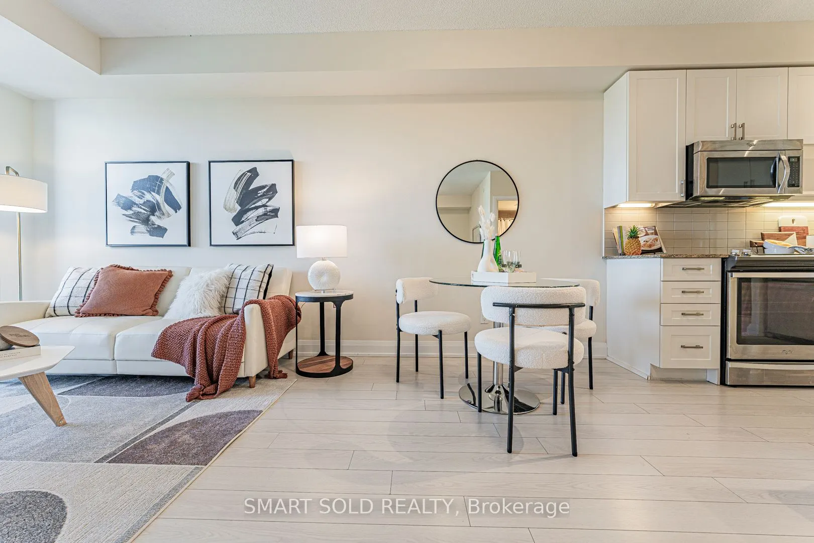 18 Graydon Hall Drive, #1904