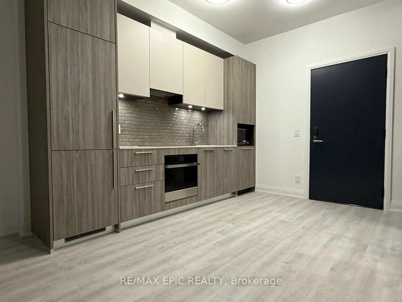 65 Broadway Avenue, #316