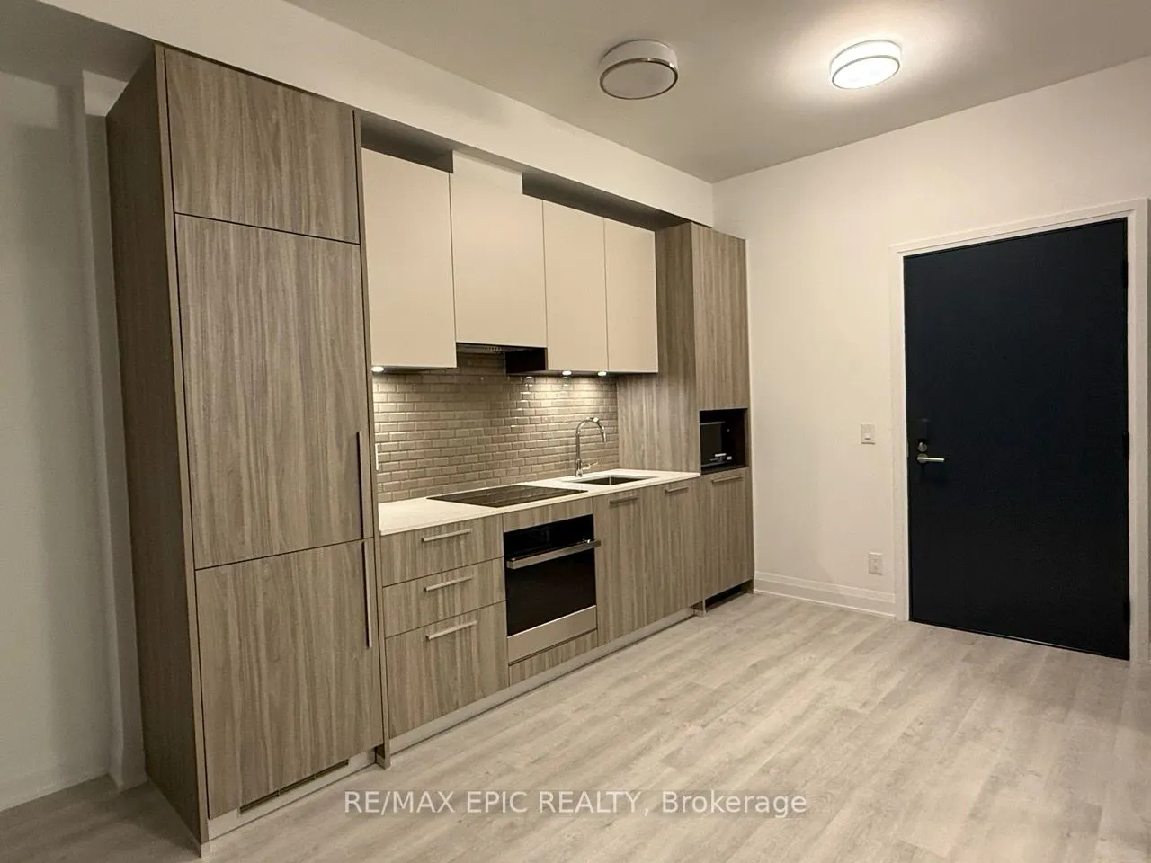 65 Broadway Avenue, #316