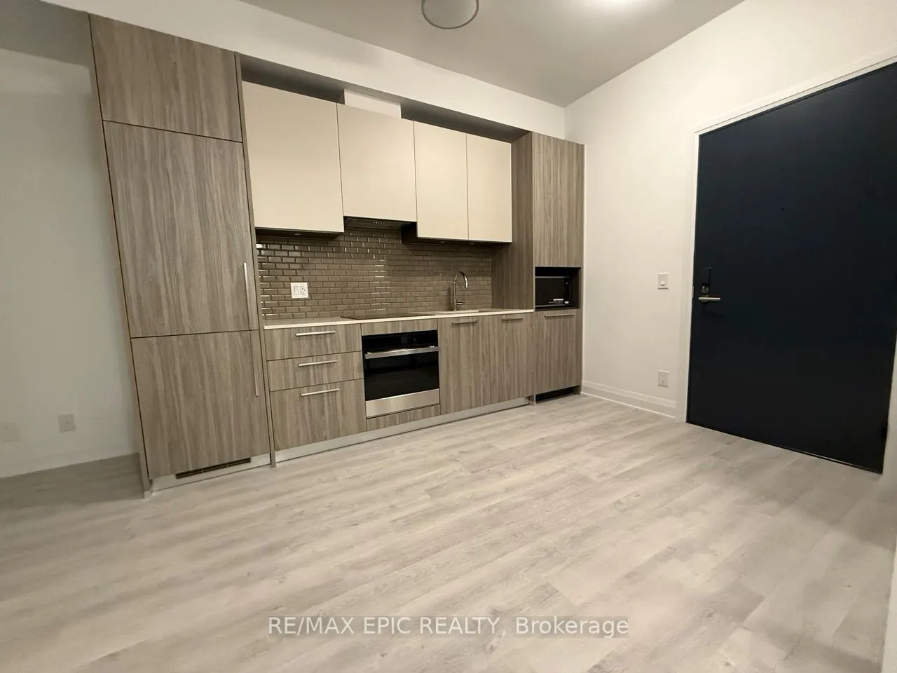 65 Broadway Avenue, #316