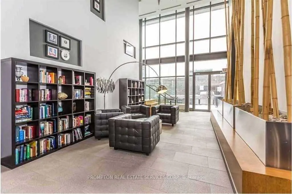 11 Brunel Court, #811