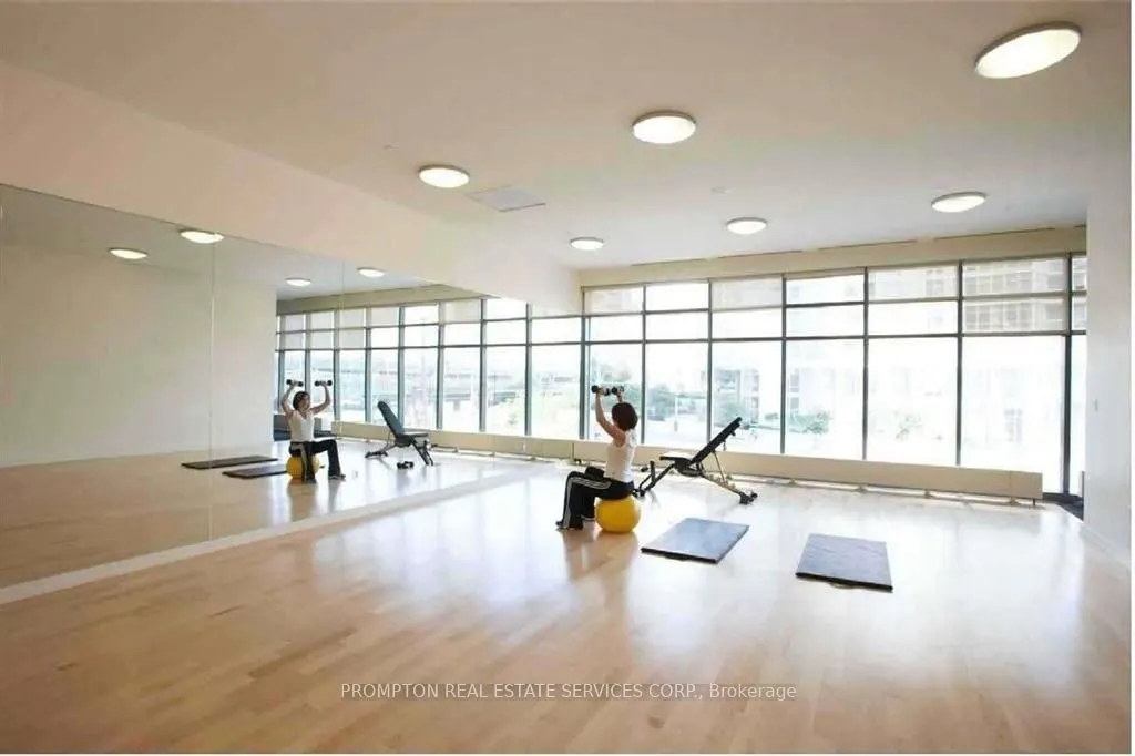 11 Brunel Court, #811