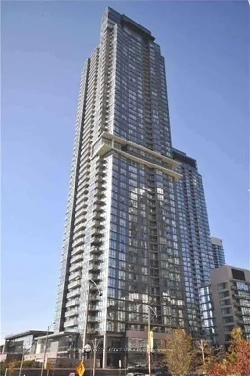 11 Brunel Court, #811