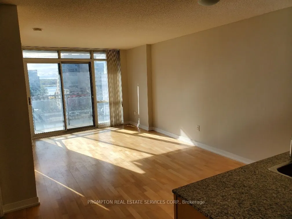 11 Brunel Court, #811