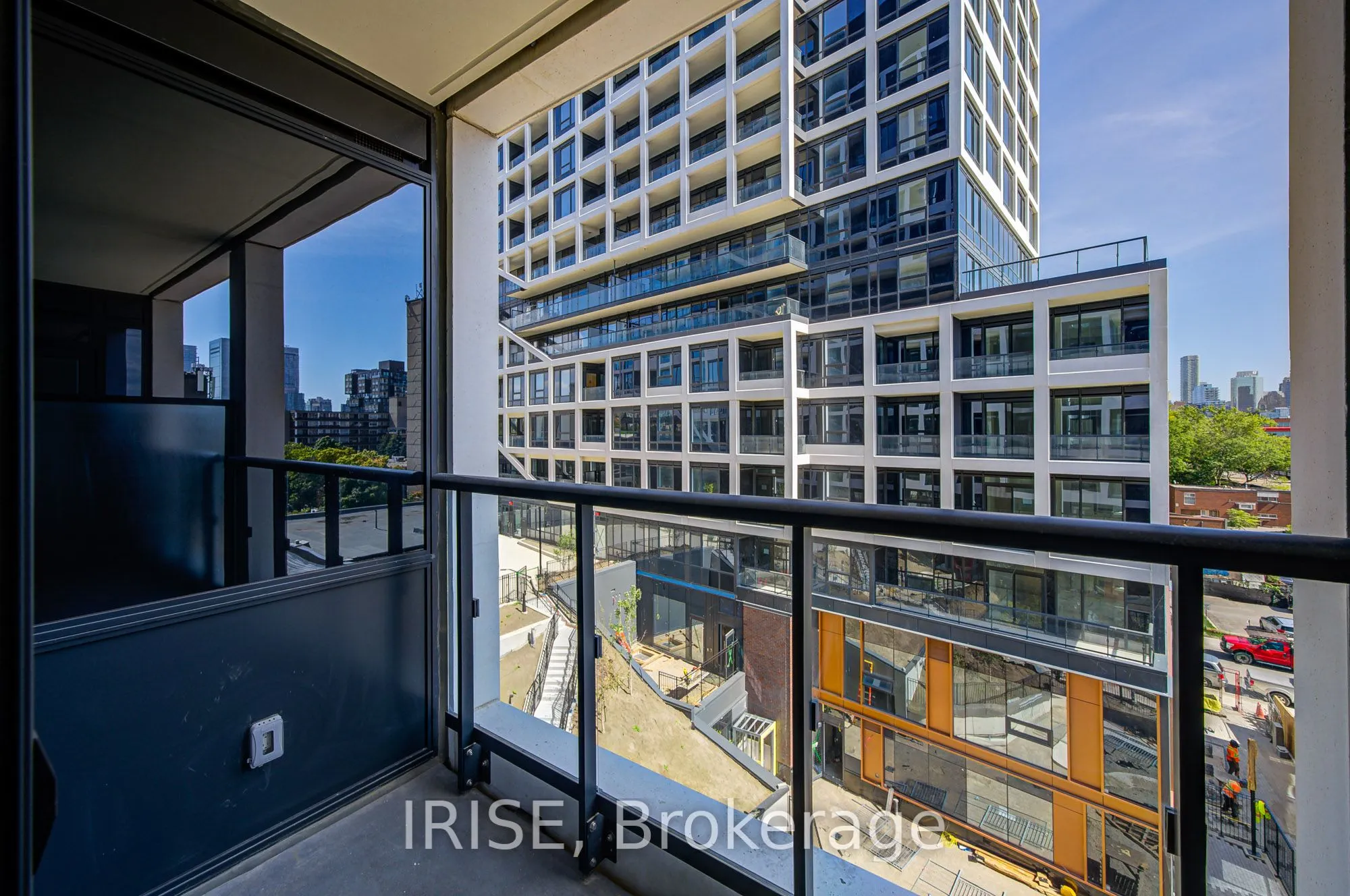 115 Denison Avenue, #503