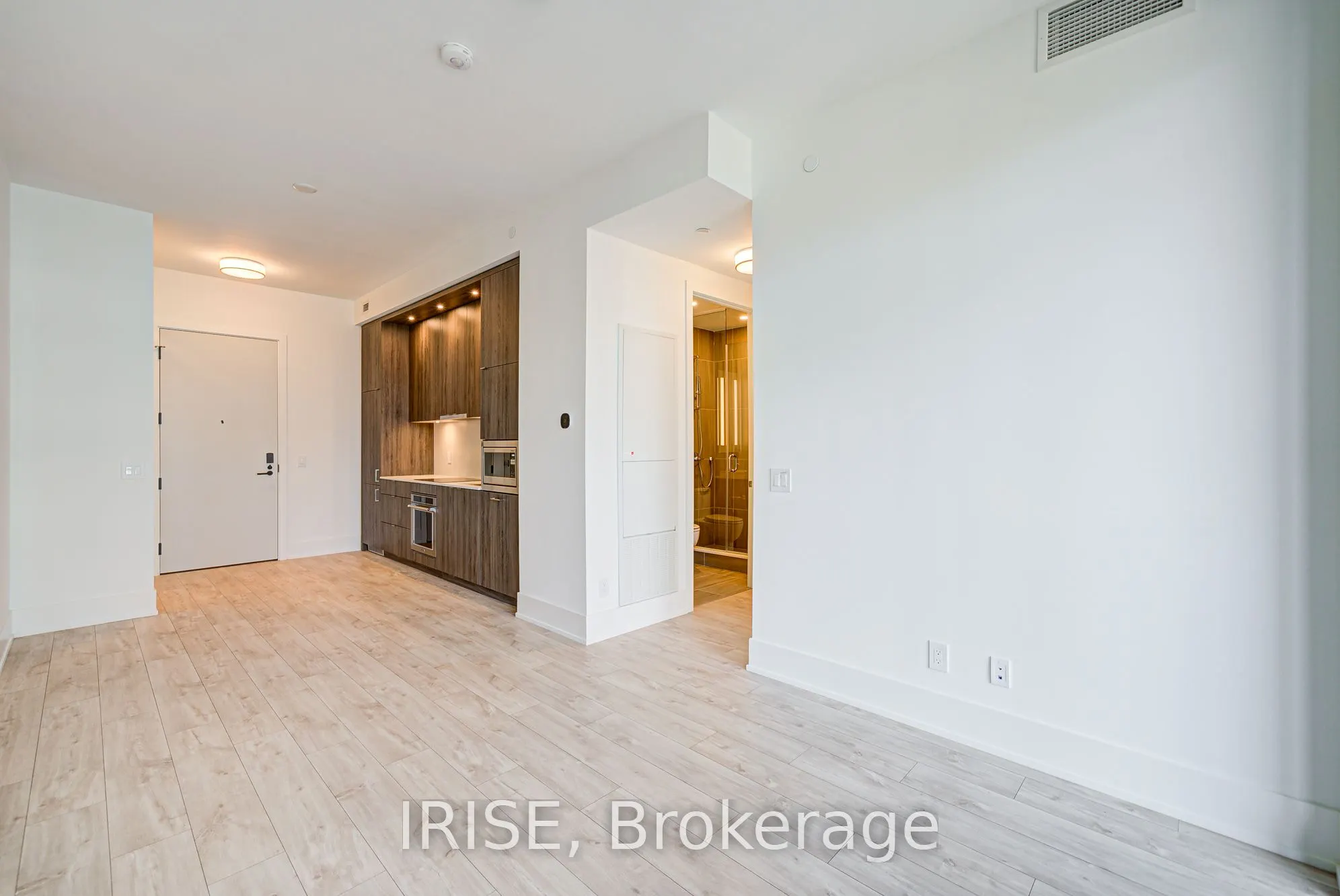 115 Denison Avenue, #503