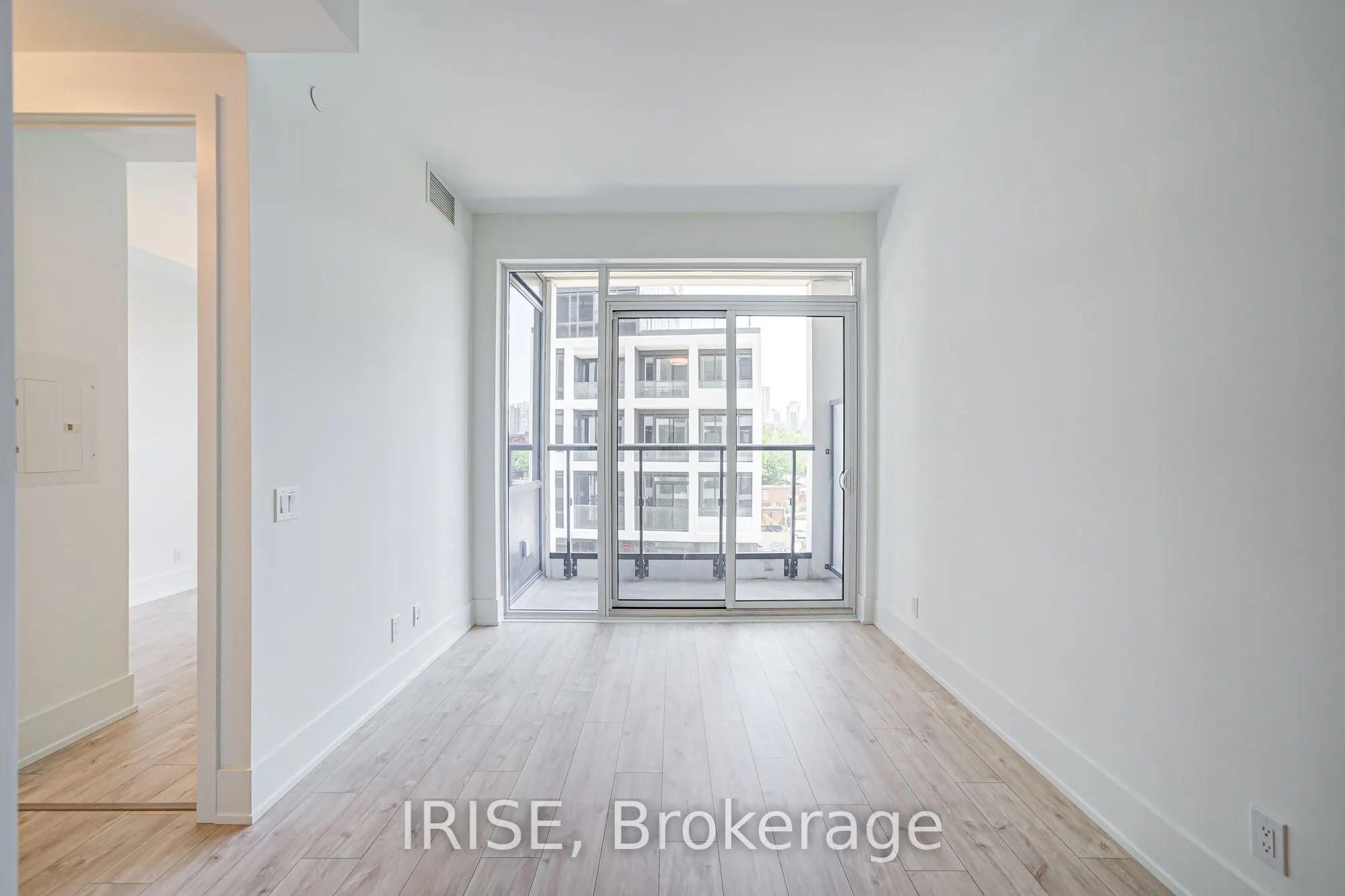 115 Denison Avenue, #503