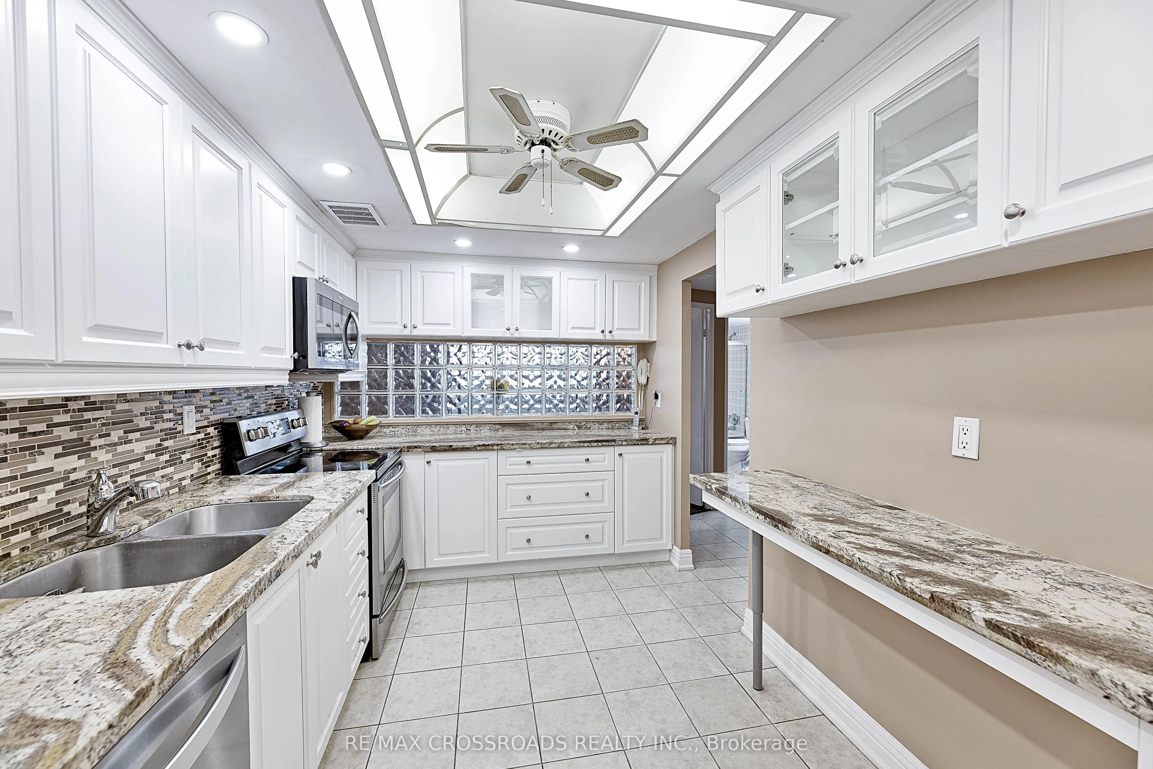 3303 Don Mills Road, #1907