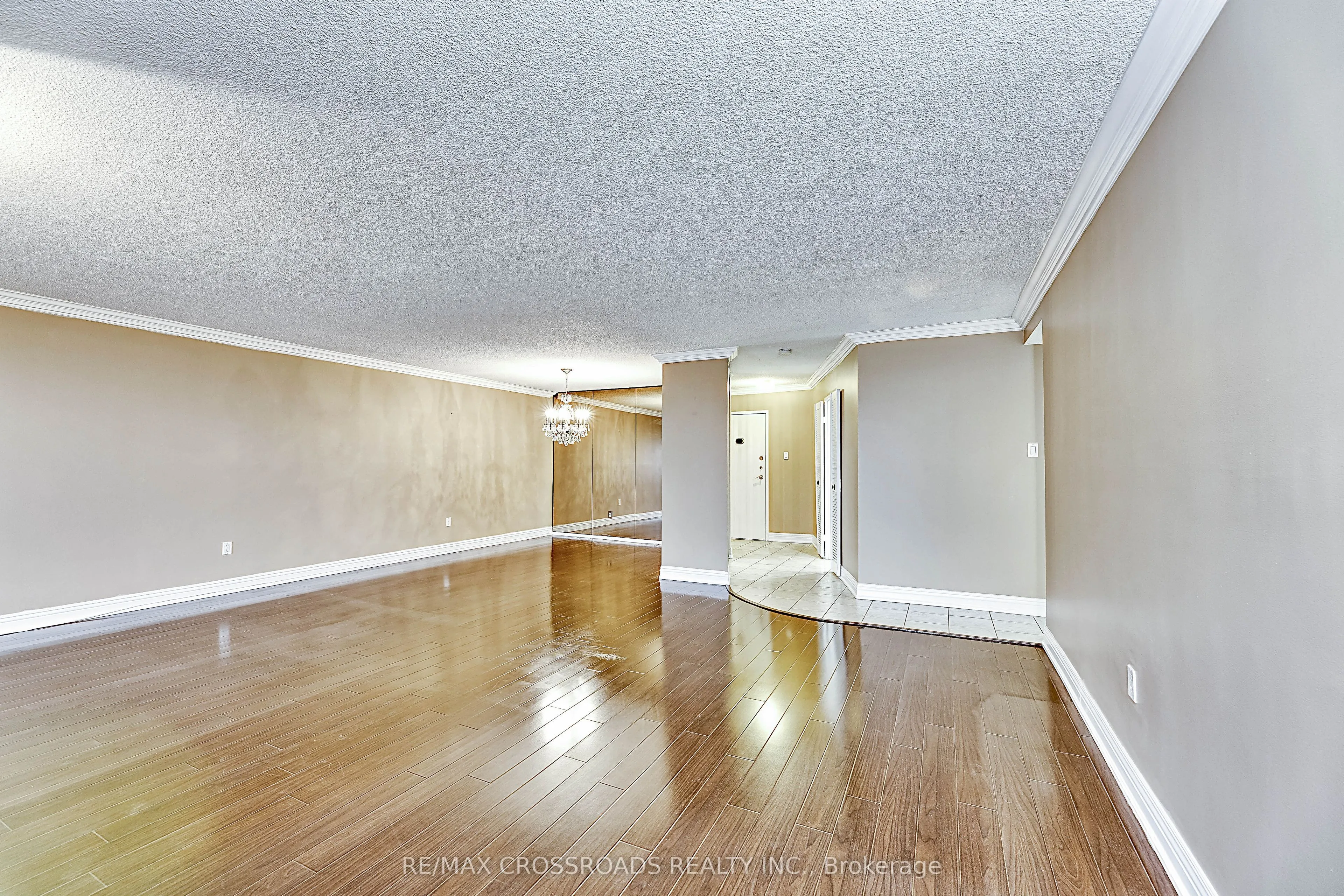 3303 Don Mills Road, #1907