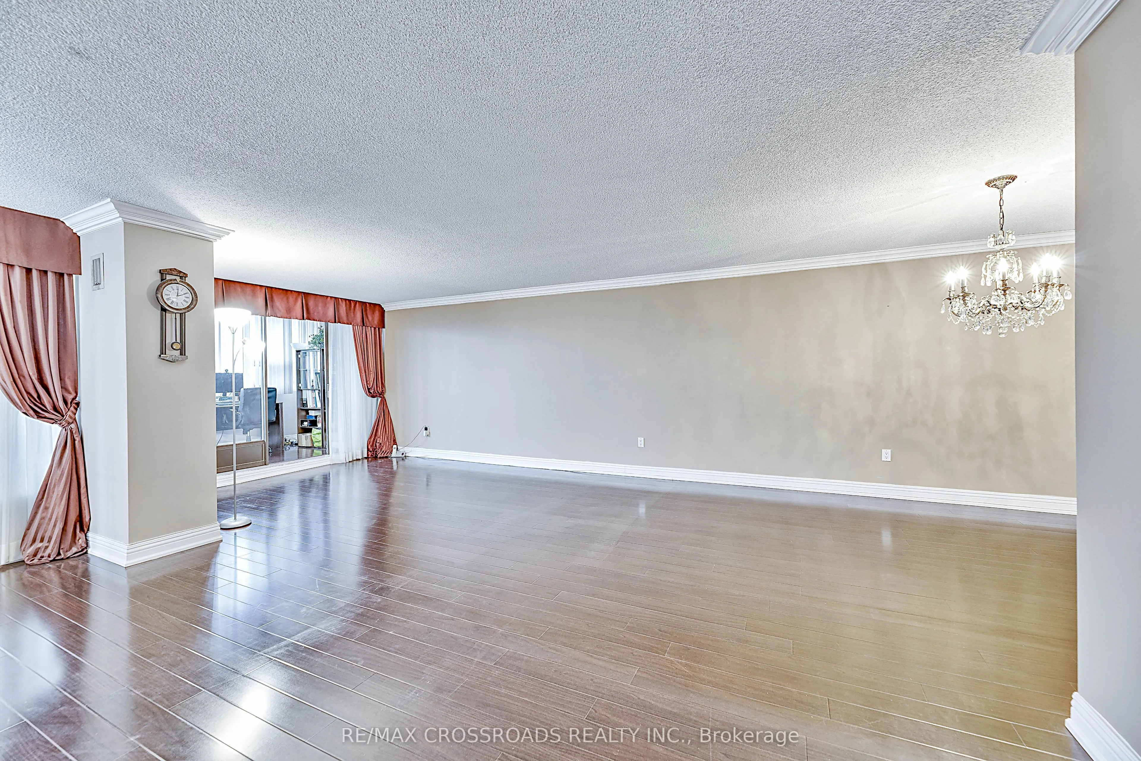 3303 Don Mills Road, #1907