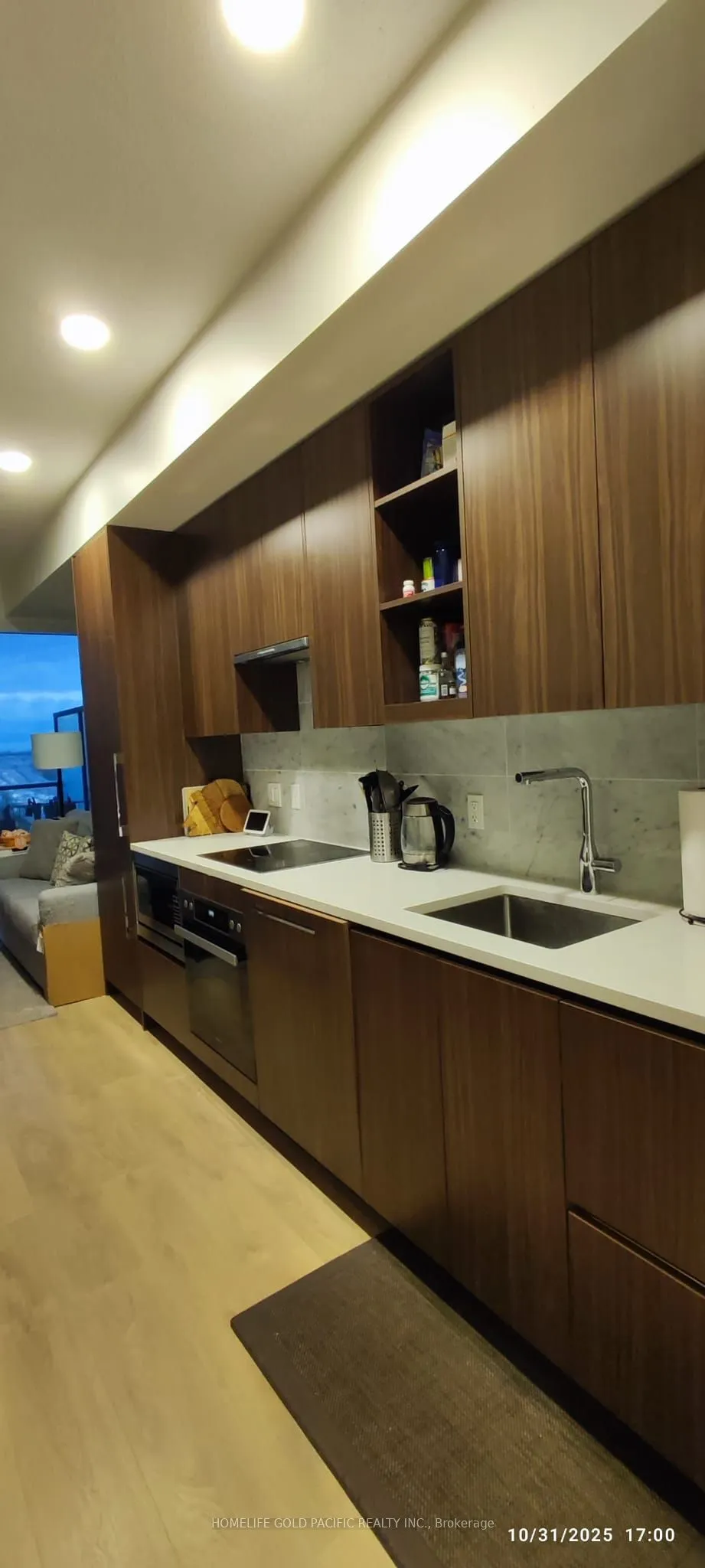 85 McMahon Drive, #1715