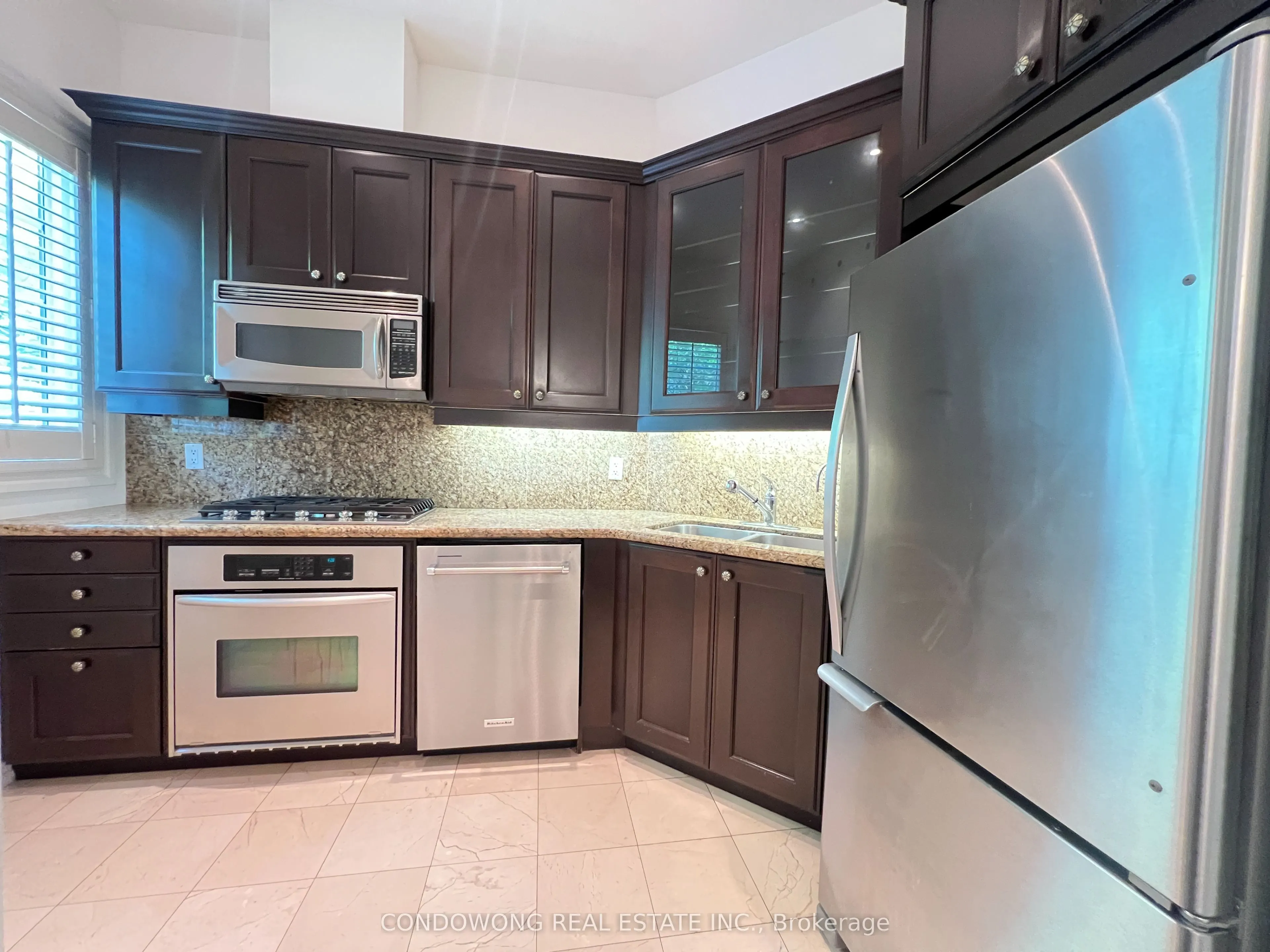 53 York Mills Road, #612